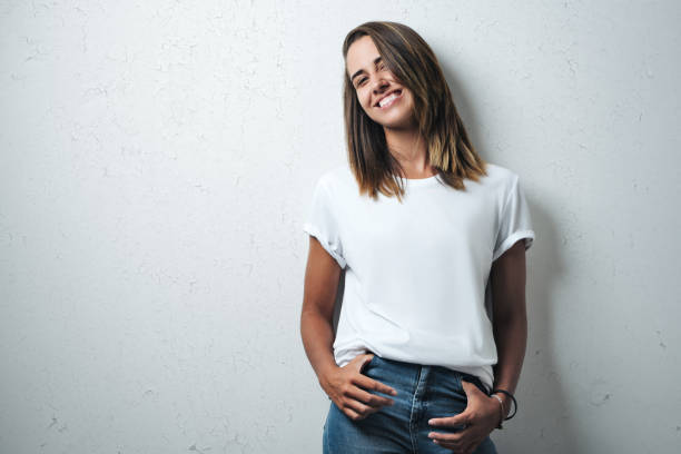 How to Wear a Basic T-Shirt Style Outfit for Women